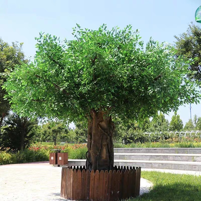 Large artificial banyan tree